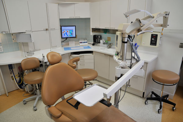 Dental Office in Toronto, ON